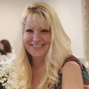 Meet your Posher, Monica